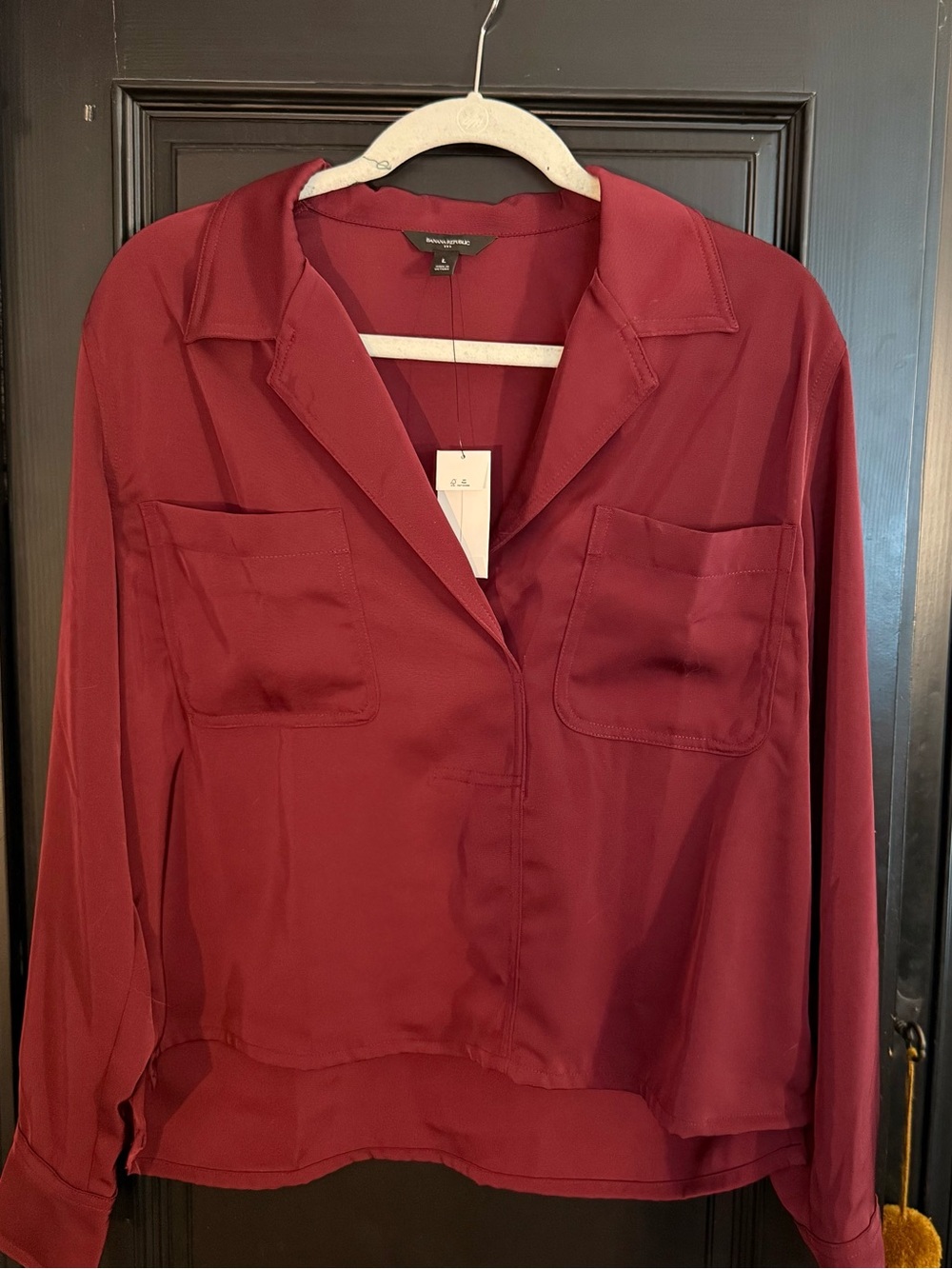 Banana Republic Burgundy/Red Long-Sleeve Button-Front Pocket Blouse